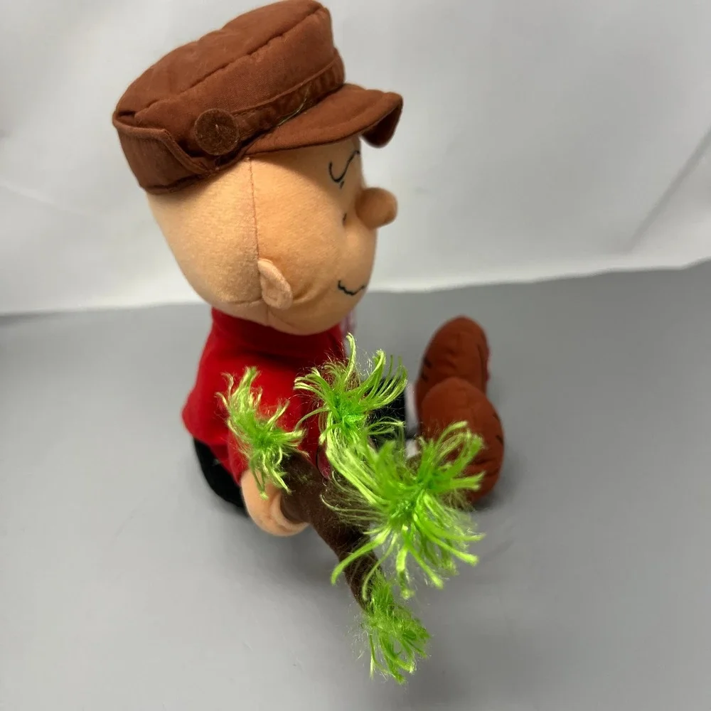 Hallmark Peanuts Charlie Brown Just the Right Tree 9